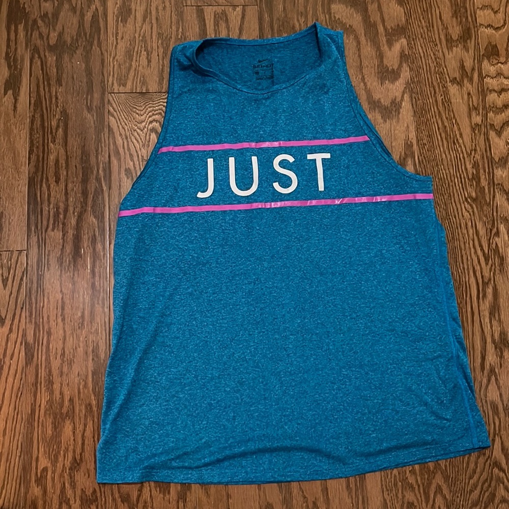 Nike Athletic tank top. Blue/ turquoise color size Large.